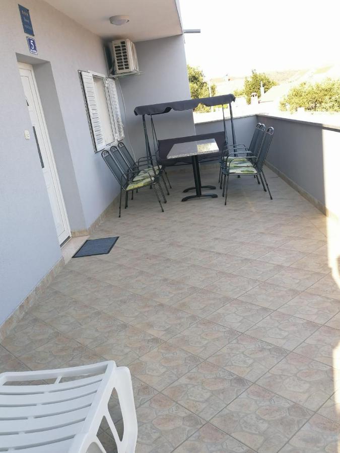 Apartment Slavica โตรกีร์ ภายนอก รูปภาพ