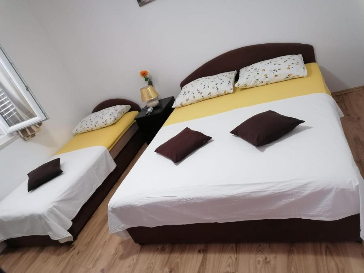 Apartment Slavica โตรกีร์ ภายนอก รูปภาพ