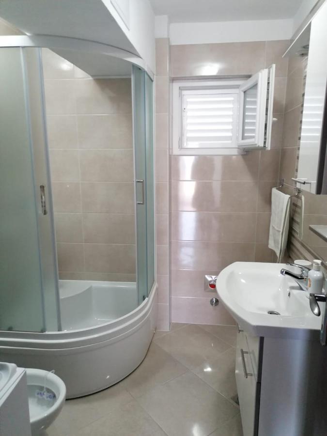 Apartment Slavica โตรกีร์ ภายนอก รูปภาพ